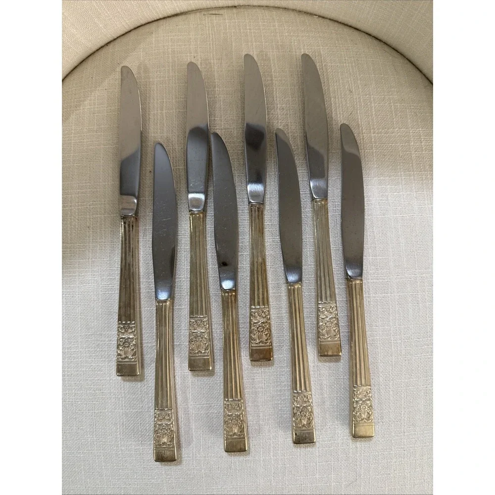 (8) Dinner Knives  Oneida Community CORONATION Silver Plate 1936‎
